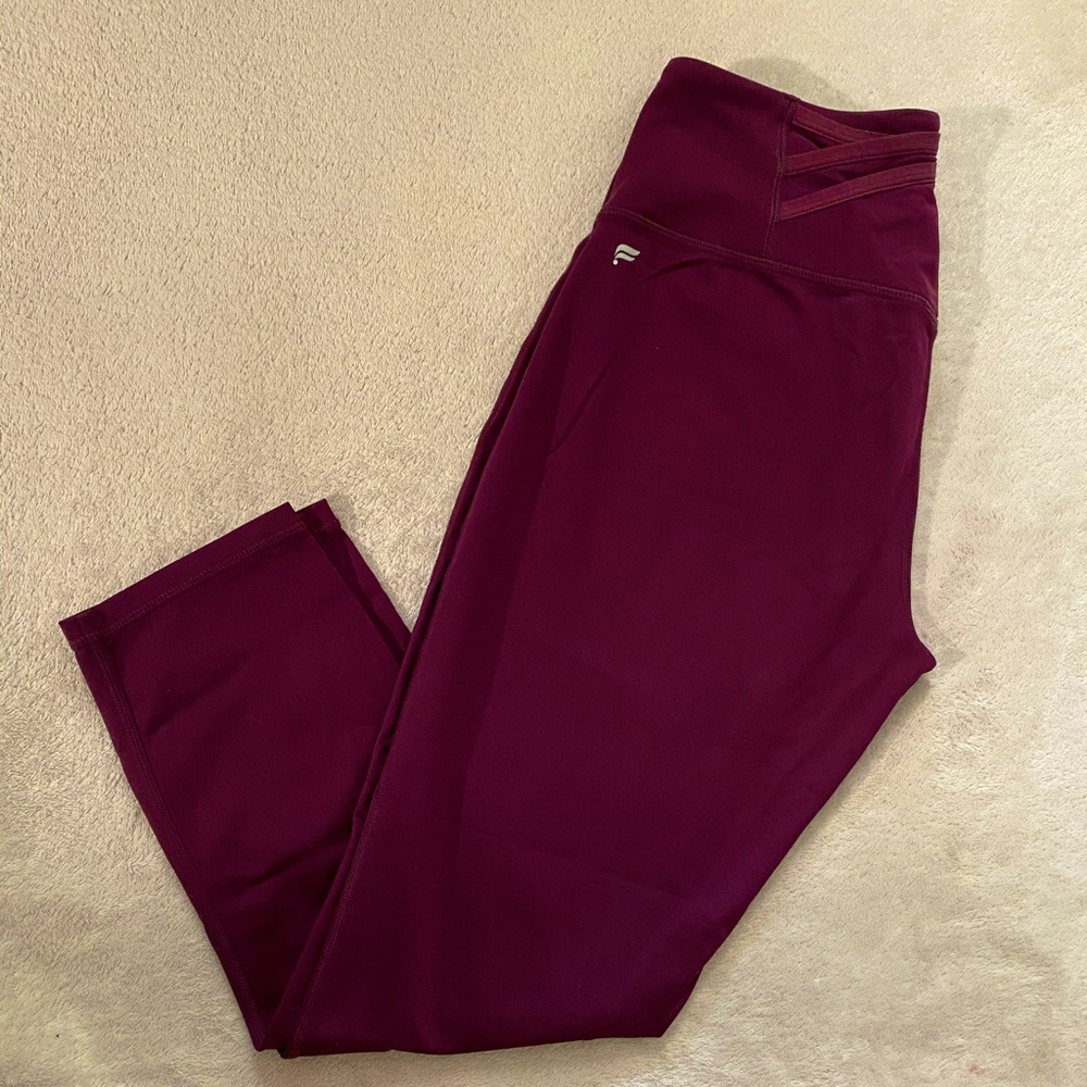 Fabletics powerhold leggings in size mediu…